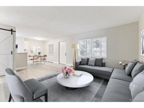 unit-102-2225 S Jasmine St, Denver, CO, 80222-5714 | Card Image