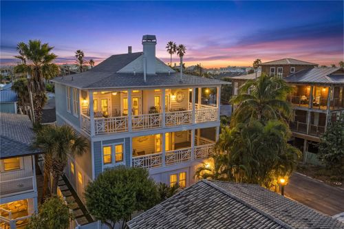 114 88th Ave, TREASURE ISLAND, FL, 33706-3308 | Card Image