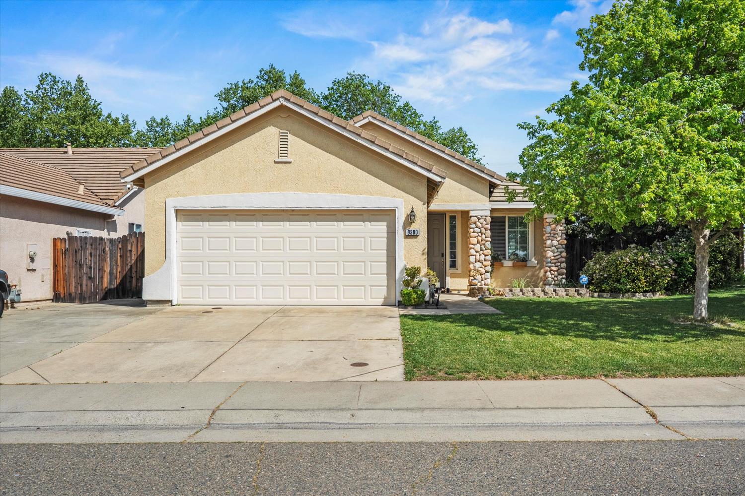 Residential in Antelope 3