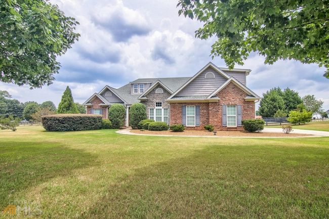 1204 White Columns Dr, House other with 3 bedrooms, 3 bathrooms and null parking in Monroe GA | Image 8