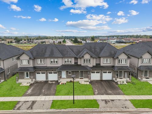 307 Kennington Way, London, ON, N6L0H4 | Card Image