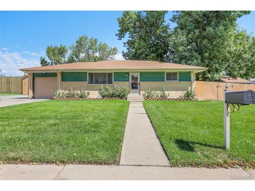 398 S Queen Cir, Lakewood, CO, 80226 | Card Image