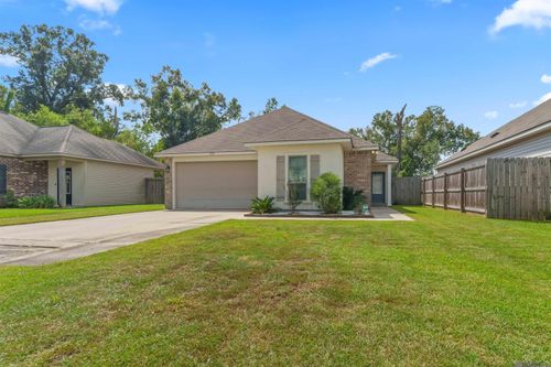 273 Hollow Ridge Ave, Gonzales, LA, 70737-7545 | Card Image