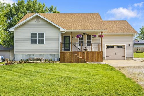 1427 W Missouri St, Buffalo, MO, 65622-7509 | Card Image