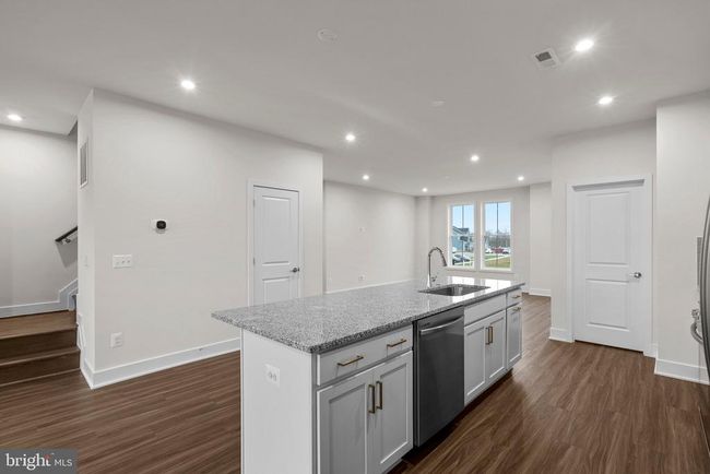 123 Galaxy Pl, Townhouse with 3 bedrooms, 4 bathrooms and null parking in STEPHENSON VA | Image 11