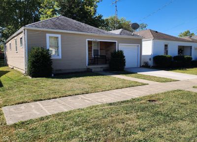 1015 E Washington Street, House other with 2 bedrooms, 1 bathrooms and null parking in Greensburg IN | Image 2