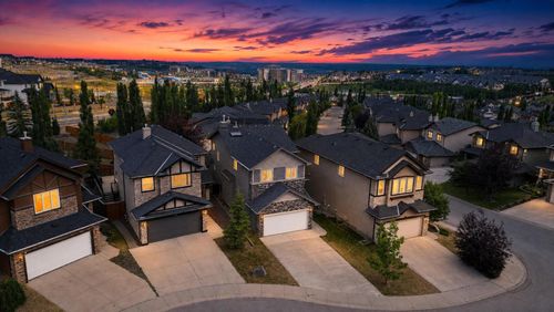 6 Aspen Stone Mews Sw, Calgary, AB, T3H5Z1 | Card Image