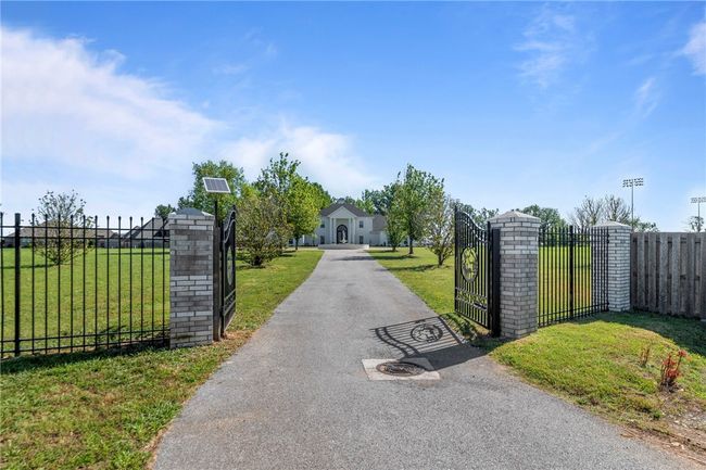 862 Via Firenze Ave, House other with 4 bedrooms, 4 bathrooms and null parking in Tontitown AR | Image 5