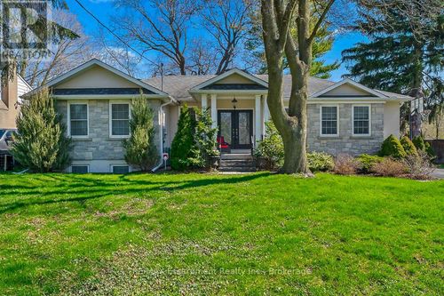 429 Smith Lane, Oakville (WO West), ON, L6L4X1 | Card Image