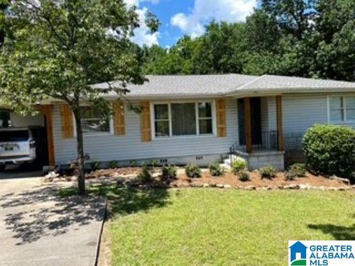 1718 Vestaview Lane, Vestavia Hills, AL, 35216 | Card Image