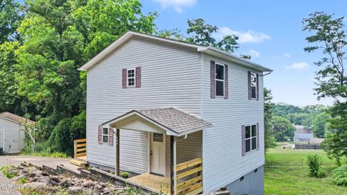 114 Robinson Street, Greeneville, TN, 37743 | Card Image