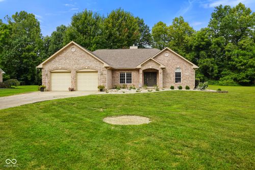 3160 Southampton Dr, Martinsville, IN, 46151-7974 | Card Image