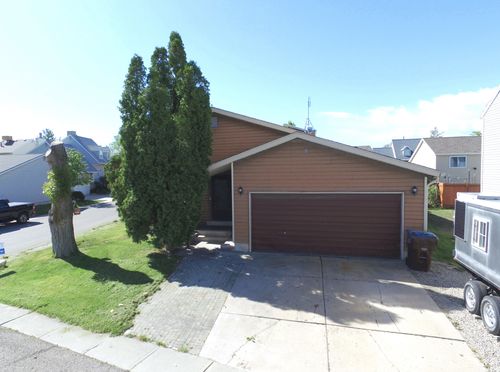 4631 W Dunsmoore Way, West Valley City, UT, 84120-1598 | Card Image