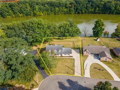 93 Rockyledge Drive, House other with 4 bedrooms, 2 bathrooms and null parking in Struthers OH | Image 2