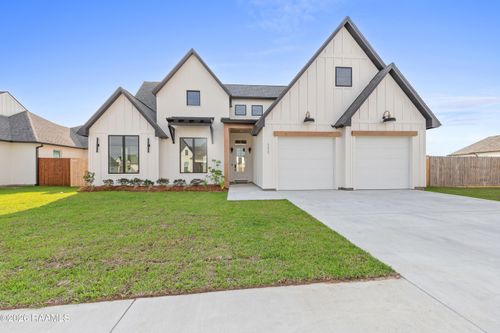111 Travellers Palm Way, Youngsville, LA, 70592-6894 | Card Image