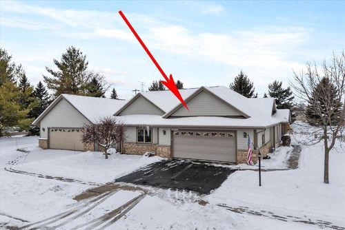 N160W18903 Oakland Drive, Jackson, WI, 53037 | Card Image