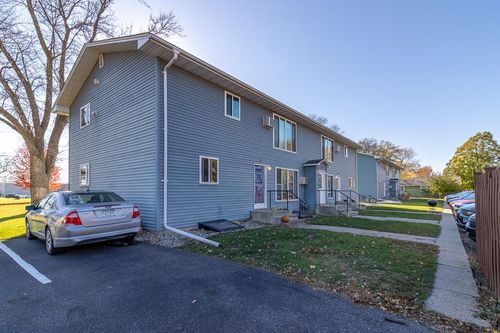 113 / 119 E Welcome Avenue, Mankato, MN, 56001 | Card Image