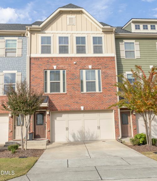 2126 Whitesmith Dr, Apex, NC, 27502-4327 | Card Image