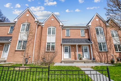 81-10 Bassett Boulevard, Whitby, ON, L1N9C5 | Card Image