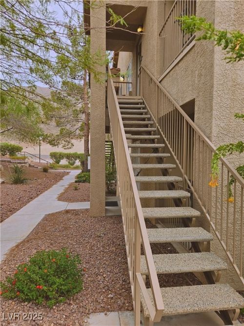 unit-2067-2110 Los Feliz St, Las Vegas, NV, 89156-8026 | Card Image