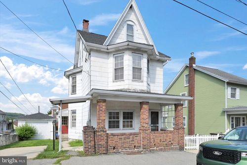 224 3rd St, Coaldale, PA, 18218-1506 | Card Image