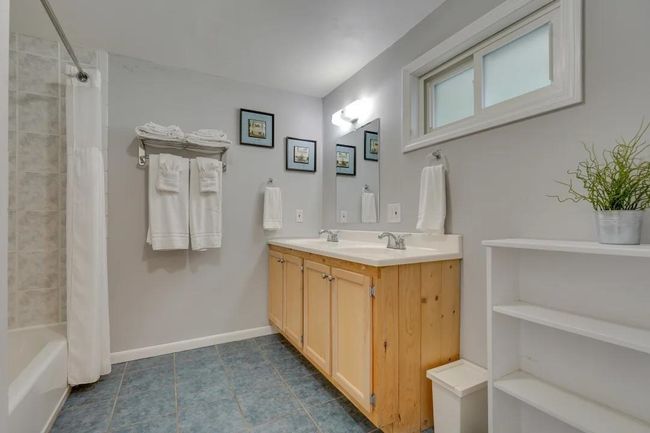 4324 Vt Route 11, House other with 4 bedrooms, 3 bathrooms and null parking in Peru VT | Image 27