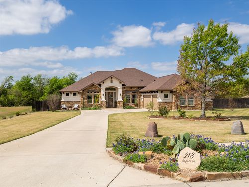 213 Angela Dr, Liberty Hill, TX, 78642-4034 | Card Image
