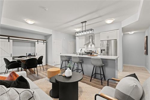 59-107 Westra Dr, Guelph, ON, N1K0A5 | Card Image