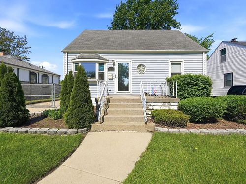 602 Hirsch Ave, Calumet City, IL, 60409-4154 | Card Image