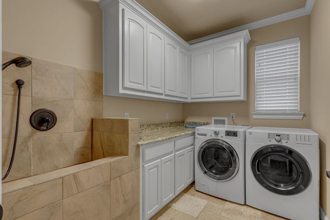 Utility room with built in dog bath | Image 32