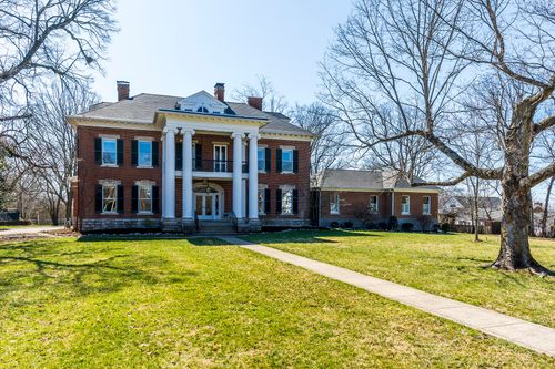 160 Elm St, Versailles, KY, 40383-1159 | Card Image
