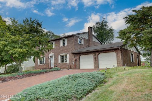 261 Delaware Dr, Watsontown, PA, 17777-9715 | Card Image