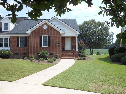 656 Amberdale West Cir, Lumberton, NC, 28358-2341 | Card Image