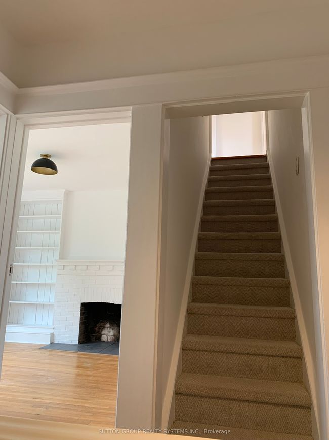 55 Browning Ave, House attached with 4 bedrooms, 1 bathrooms and null parking in Toronto ON | Image 10