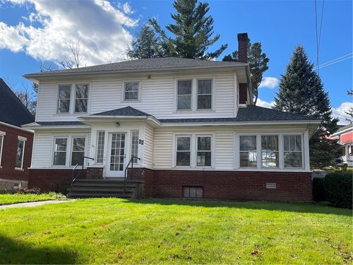 68 Maple Ave, Stamford, NY, 12167-1026 | Card Image