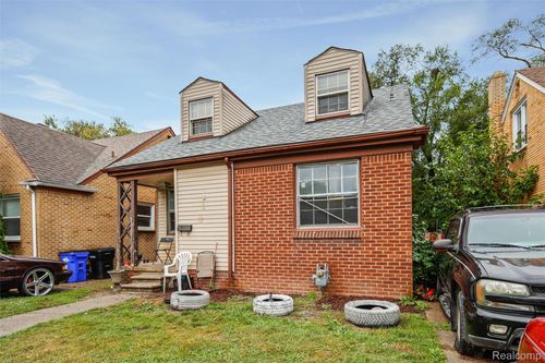 18247 Ashton Ave, Detroit, MI, 48219-2906 | Card Image