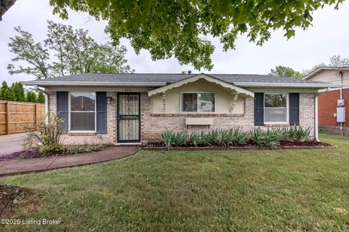 9801 Chambers Ct, Jeffersontown, KY, 40299-3420 | Card Image