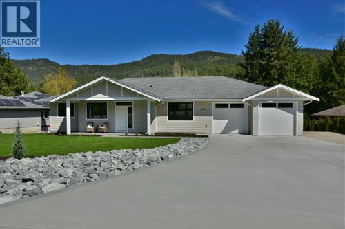 2799 Mountview Drive, Blind Bay, BC, V0E1H1 | Card Image