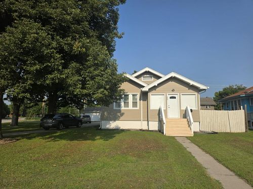 905 S Eddy St, Grand Island, NE, 68801-6734 | Card Image