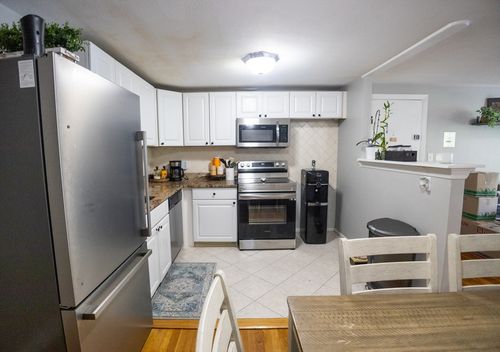 unit-5-5 Albert Dr, Woburn, MA, 01801-3337 | Card Image