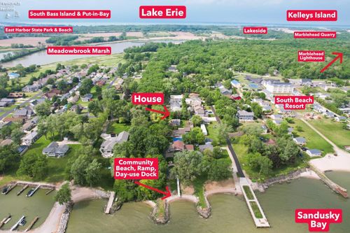 2497 S Oak Knoll Dr, Marblehead, OH, 43440-9551 | Card Image
