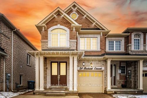 24 Benhurst Cres, Brampton, ON, L7A5A2 | Card Image