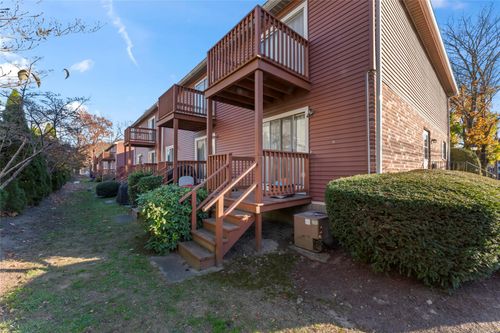 unit-a-35 Leslie Rd, Bridgeport, CT, 06606-2049 | Card Image