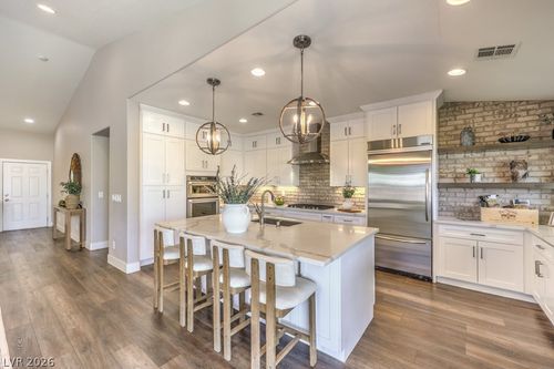2548 Sundew Ave, Henderson, NV, 89052-2912 | Card Image