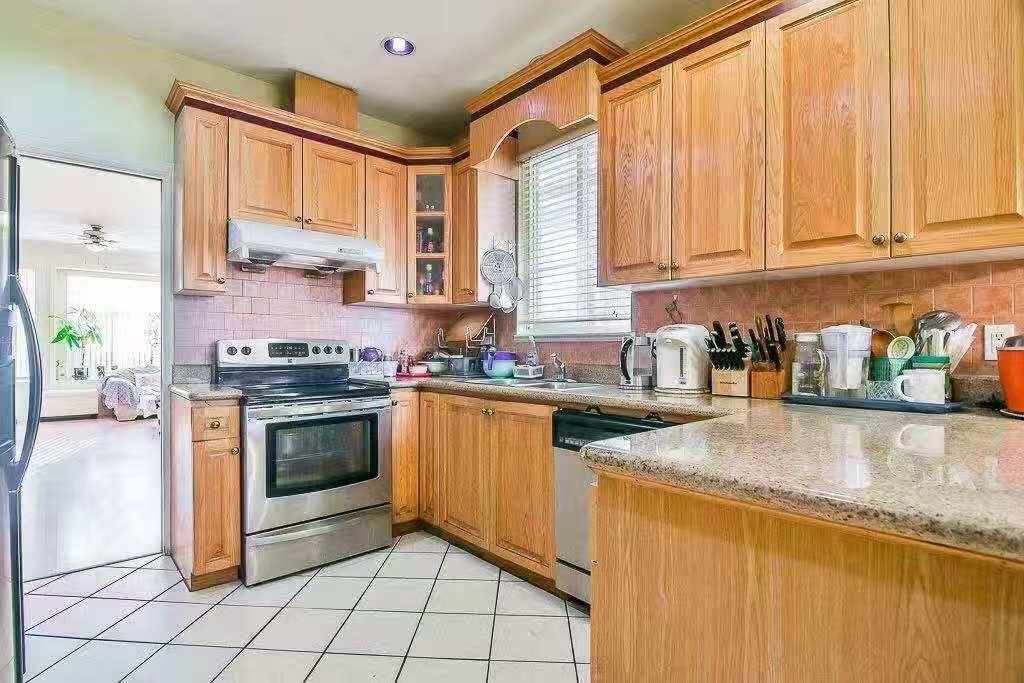 Residential in Burnaby 4