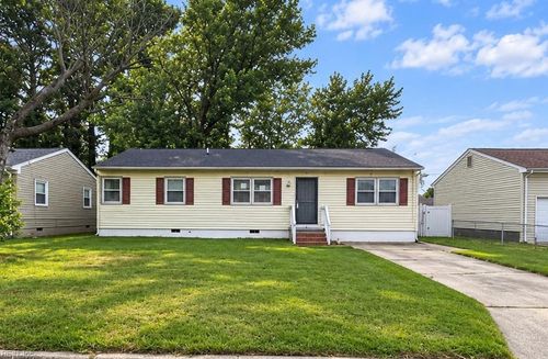 1129 78th St, Newport News, VA, 23605-1711 | Card Image