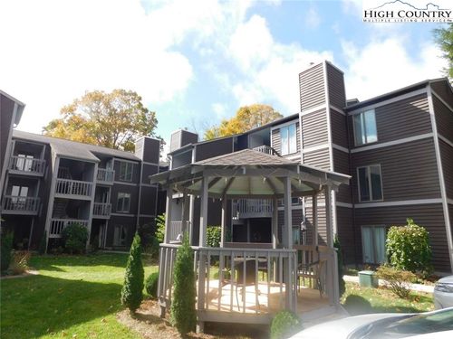 unit-135-176 Royal Oaks Dr, Blowing Rock, NC, 28605-6261 | Card Image