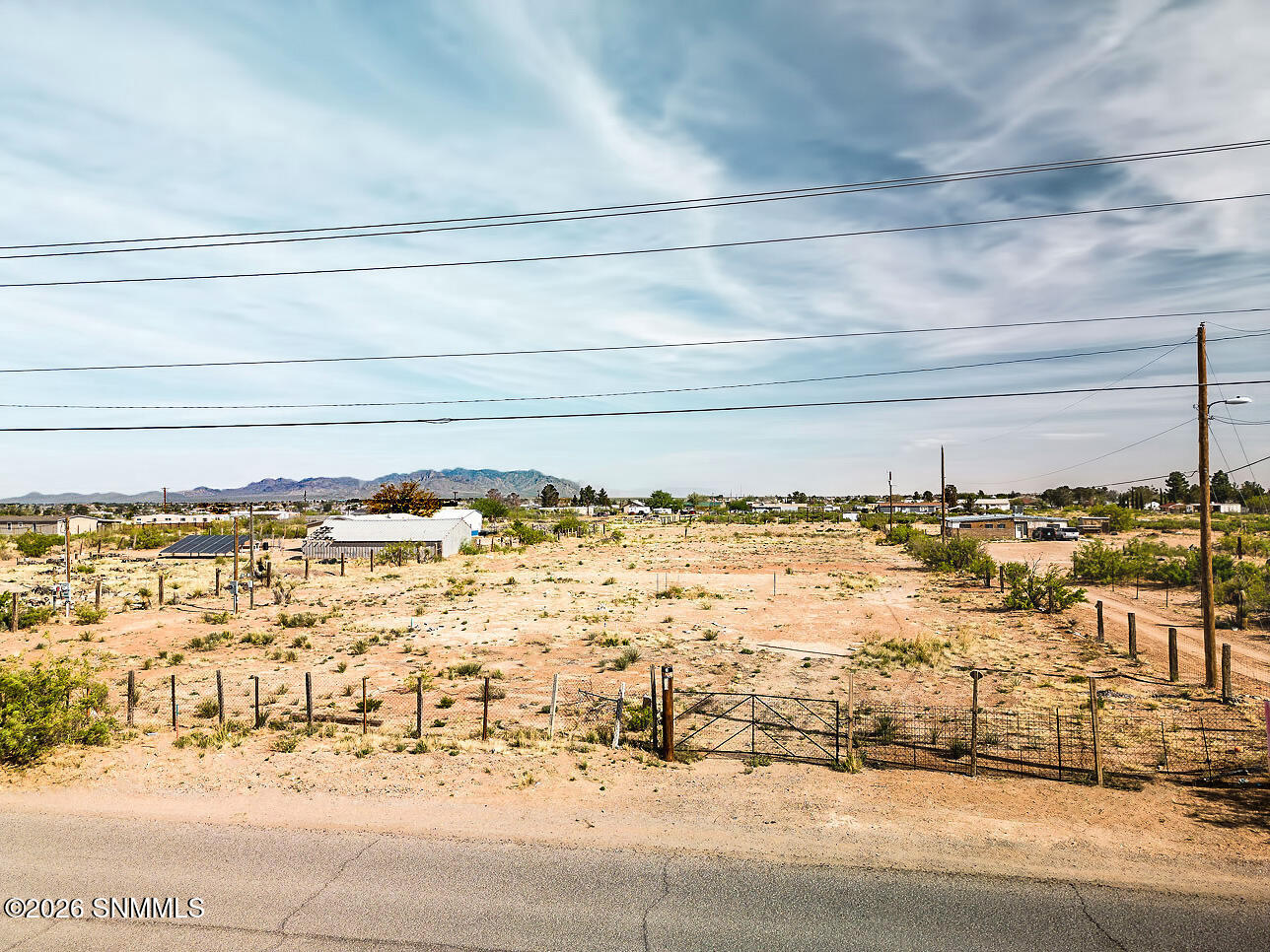 Land in Chaparral