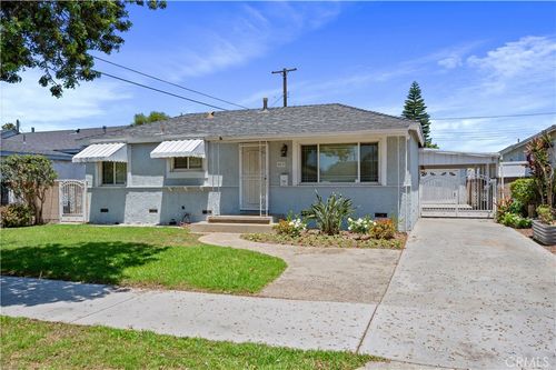 513 W D St, Wilmington, CA, 90744 | Card Image