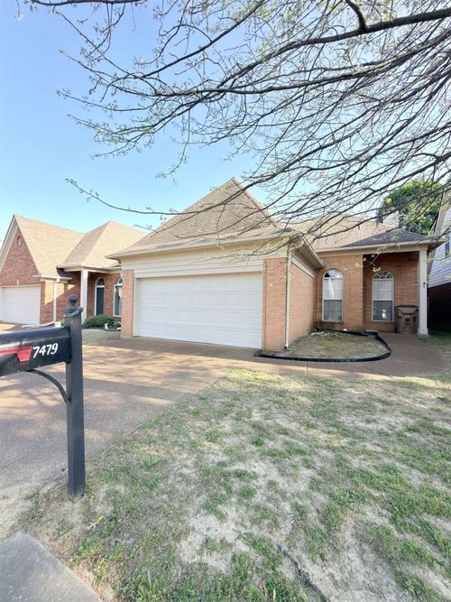 7479 Bakers Glenn Ln, Cordova, TN, 38018-8228 | Card Image